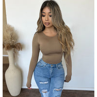 Hailey Round Neck Seamless Top (Portabella)
