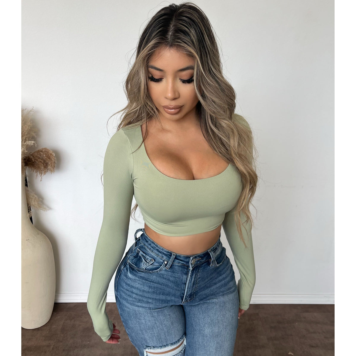 Kayte Crew Neck Long Sleeve Top (Olive)