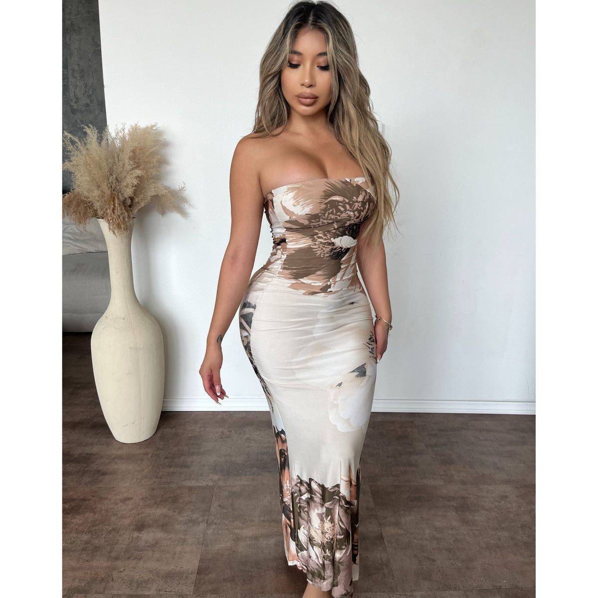 Veronica Venechia Print Dress (Taupe/Brown)