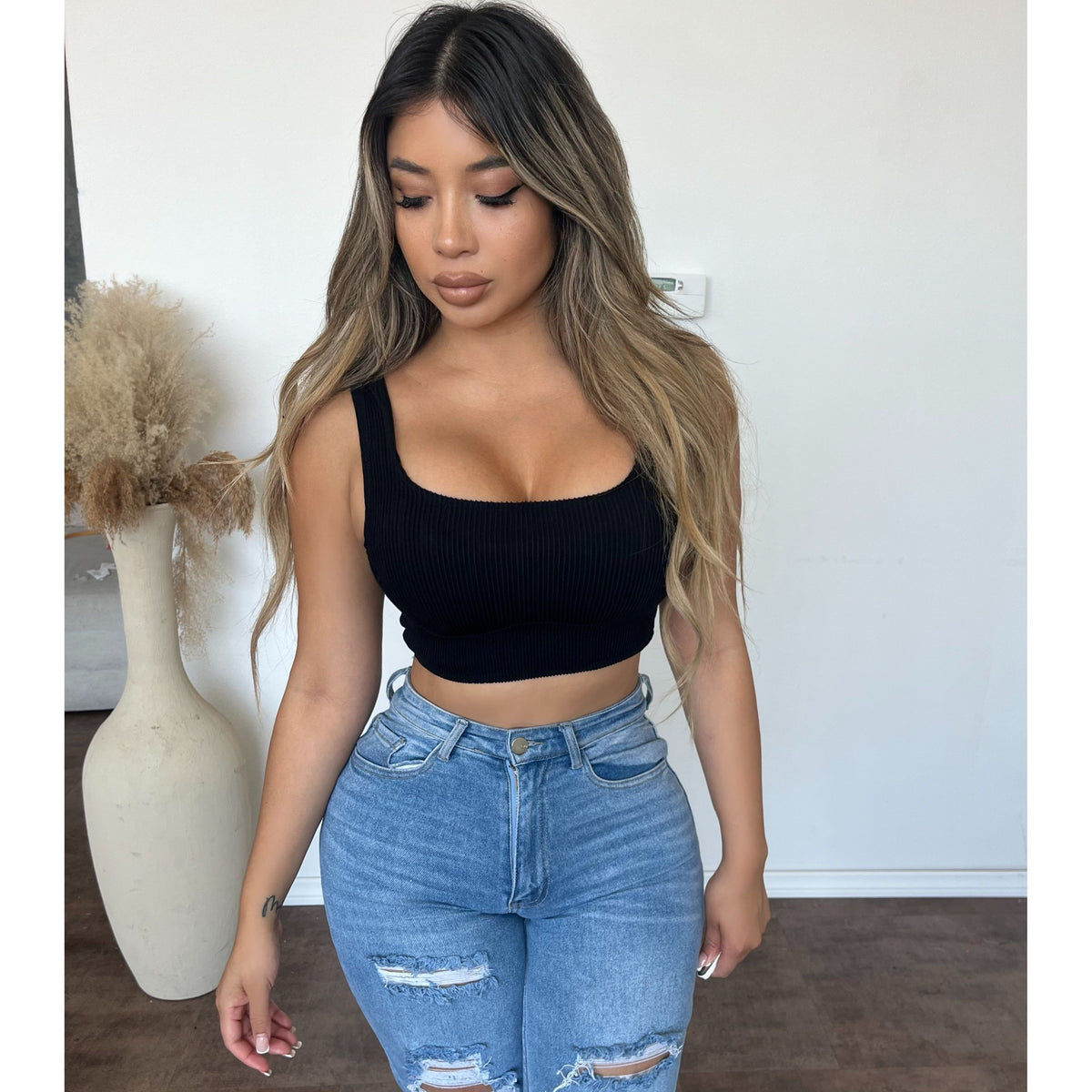 Cynthia Tank Top (Black)