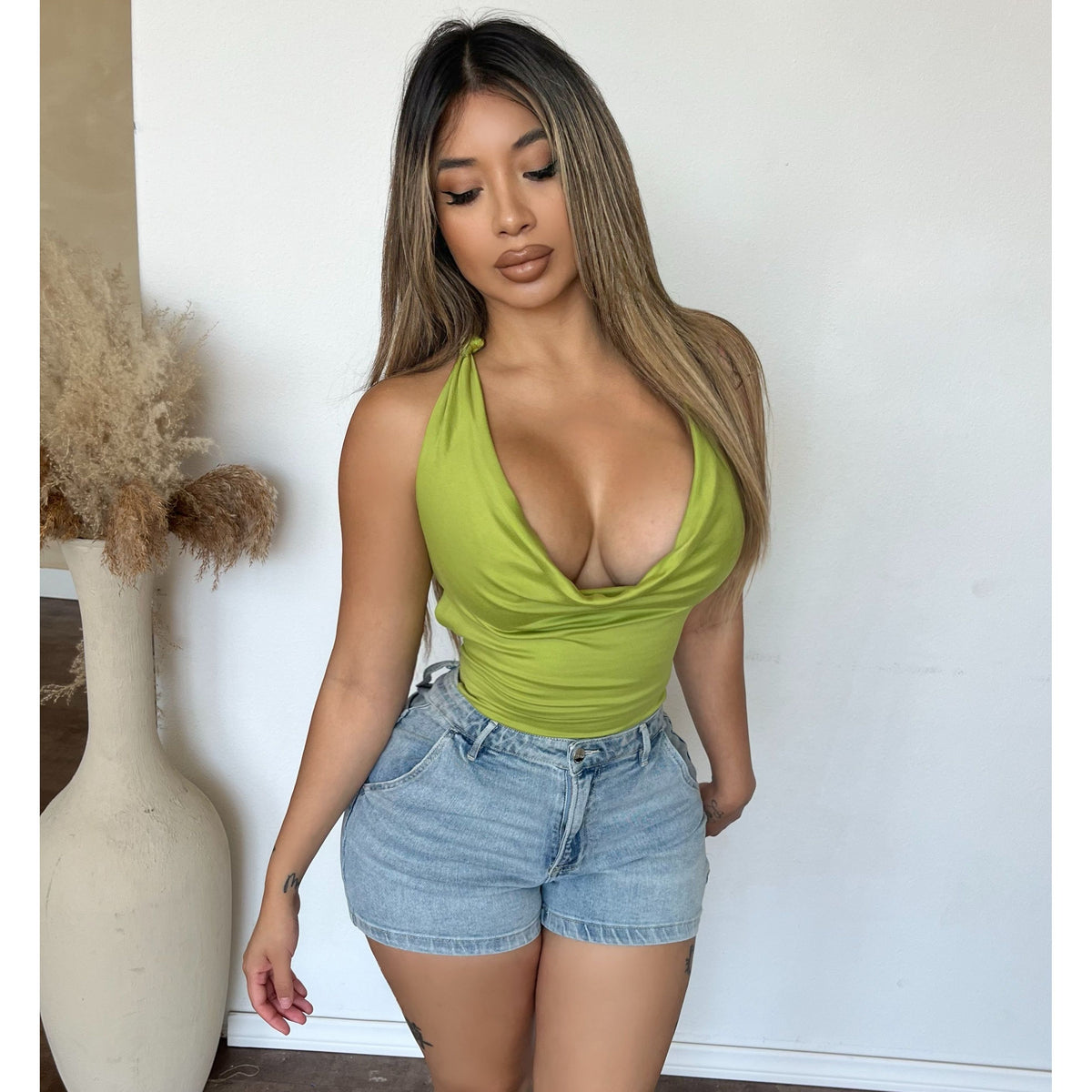Alondra Halter Tie Back Top (Light Green)