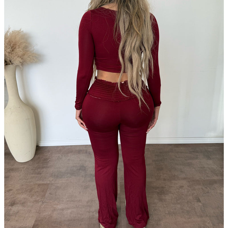 Hailey Crop W Flare Pants Set (Carbernet)