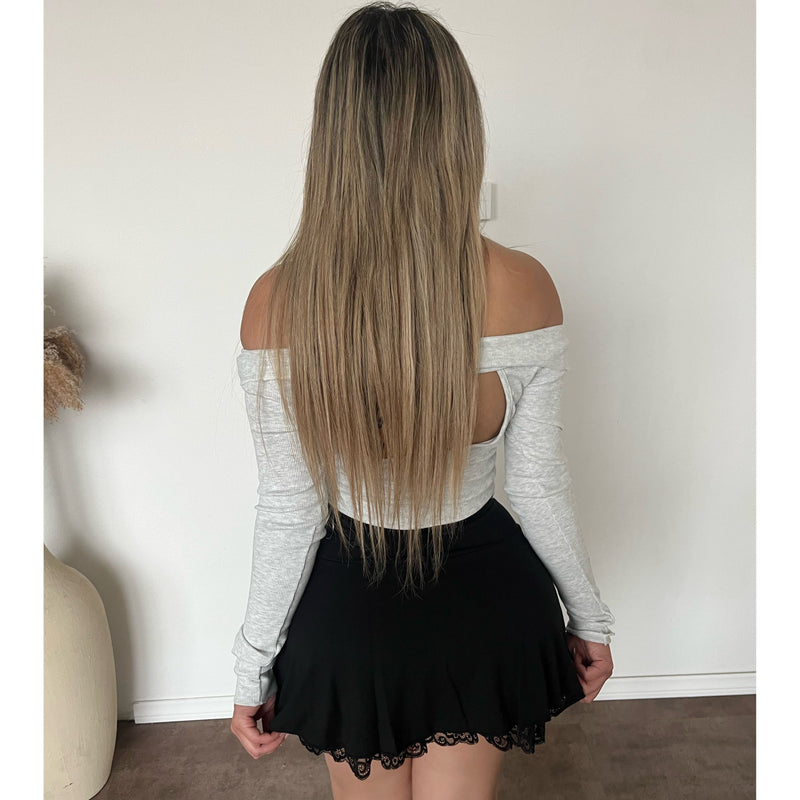 Liz Trim Mini Skirt With Bow (Black)