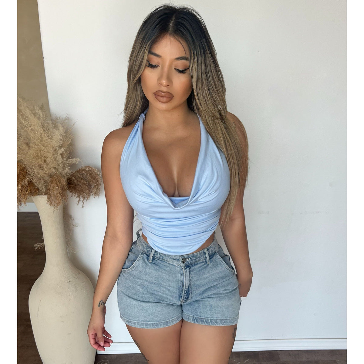 Alondra Halter Tie Back Top (Baby Blue)