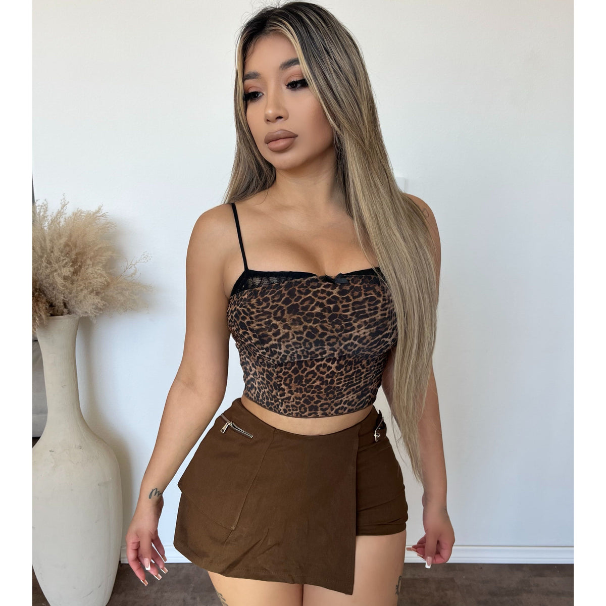 Chloe Belted Skort (Brown)